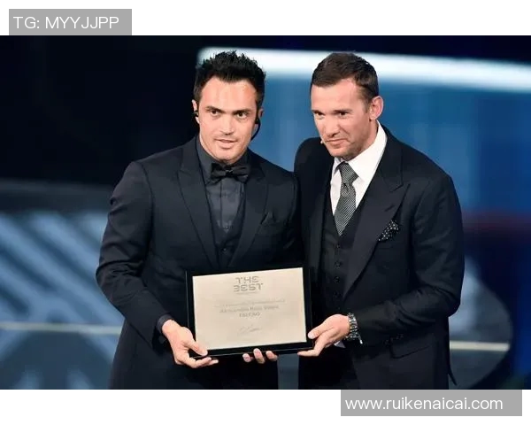 当今足坛的杰出球员是谁他们的成就与影响力分析