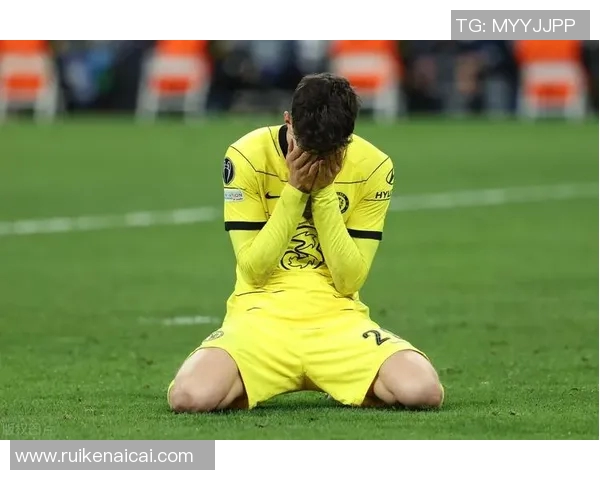 曾经最强大的足球明星背后的辉煌与沉沦人生轨迹探秘