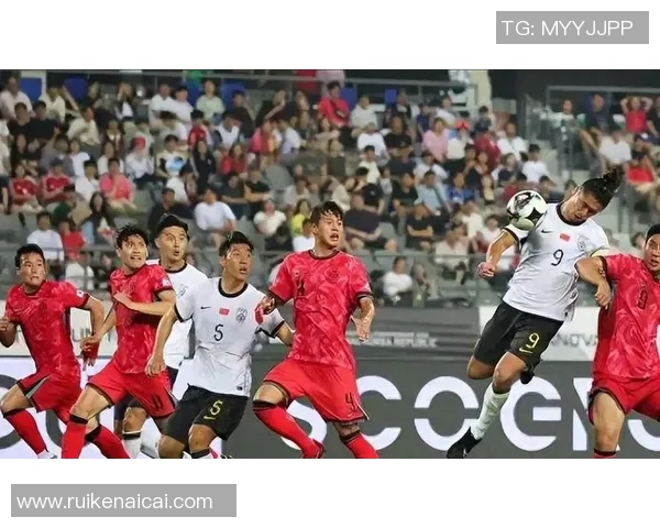 中国足球惨败泰国队1比5引发球迷热议与反思